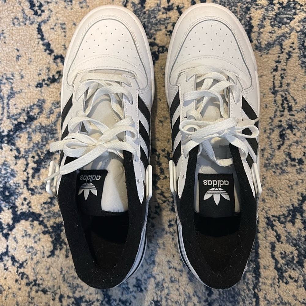 Men’s Adidas Forum